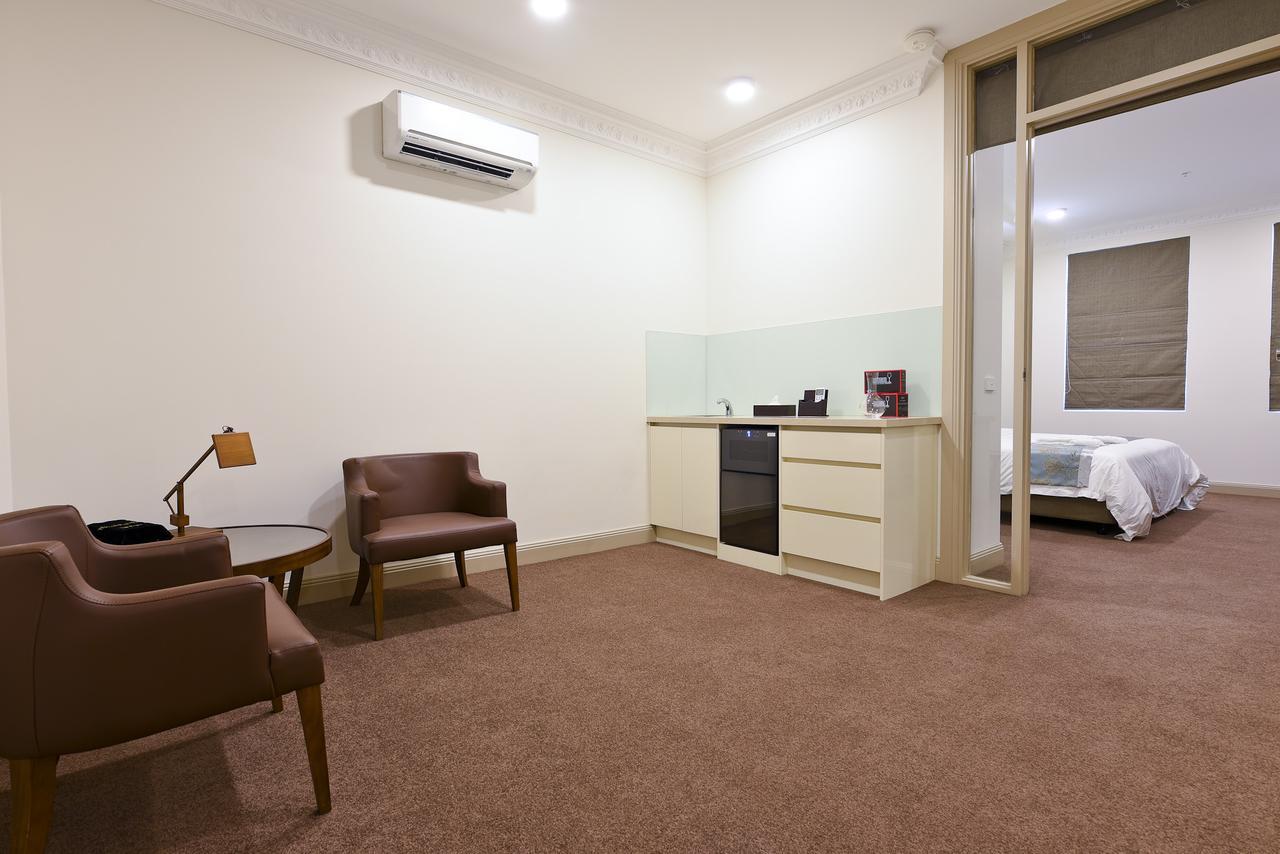 Clarendon Hotel Ville de Ville de Melbourne Extérieur photo